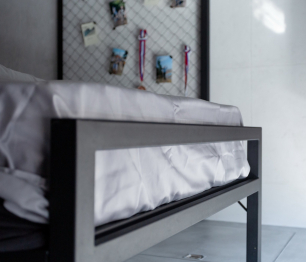 Кровать в стиле лофт Аристо 0.9