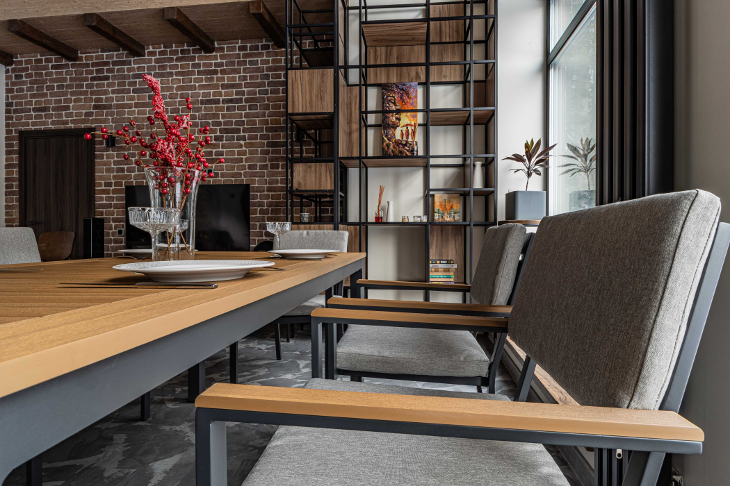 Стулья, Обеденное кресло OSCAR с подлокотниками из поливуда